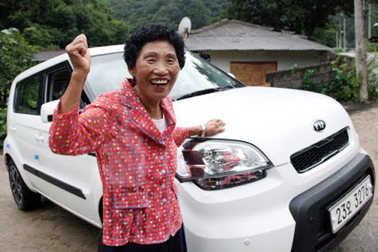 South Korean woman obtains driving licence finally after 960 attempts