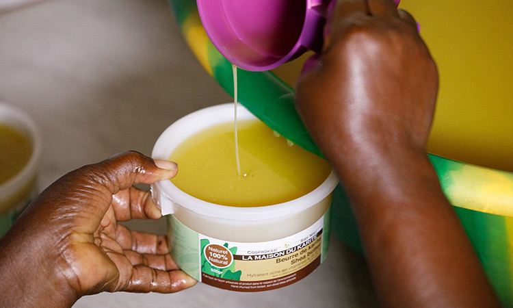 Sale of shea butter brings hope to women in Mali