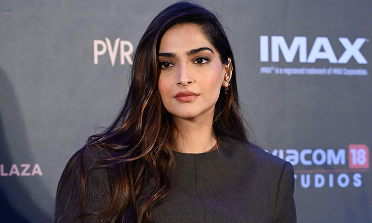 Sonam Kapoor exudes grace at the Wimbledon Women’s Final in London