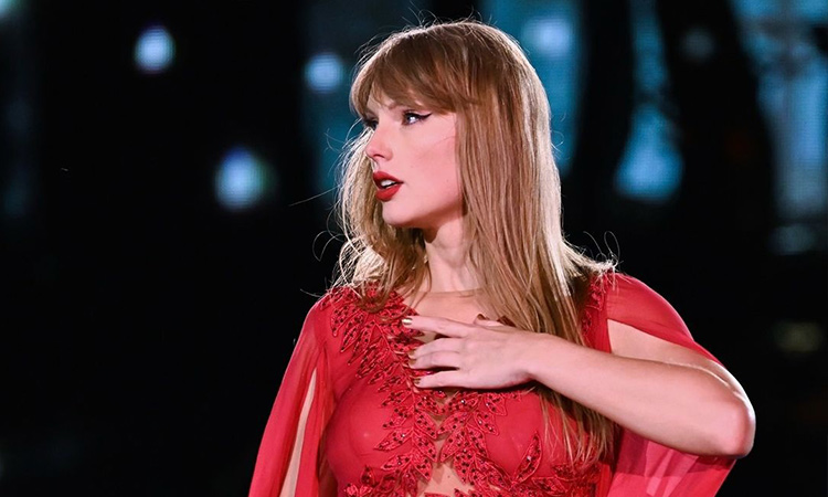 Taylor Swift's 'Tortured Poets Department' returns to Number 1 on albums chart