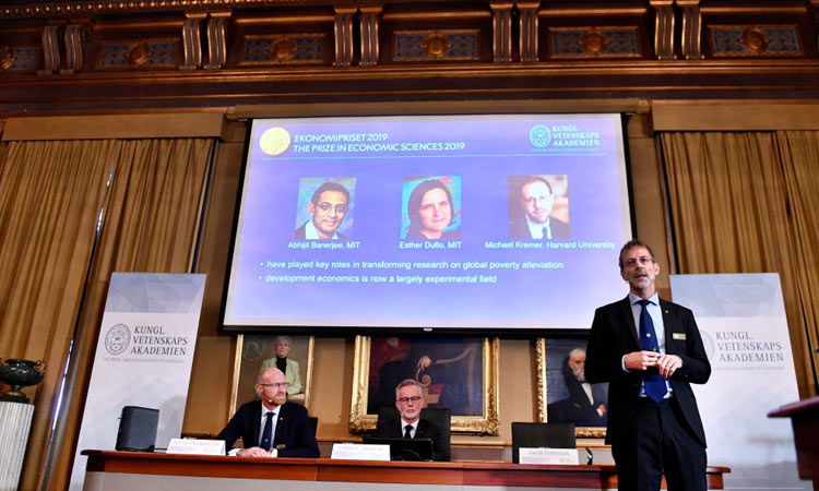 Nobel prize cash raised to $1.1m 