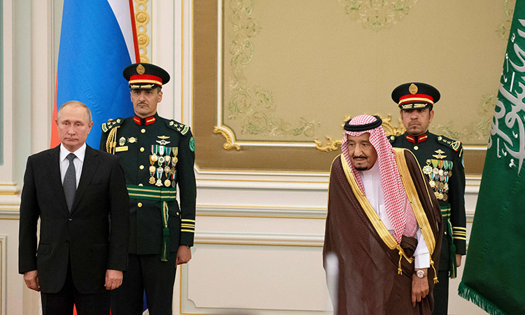 Putin lands in Saudi Arabia on ME trip, holds talks with King Salman