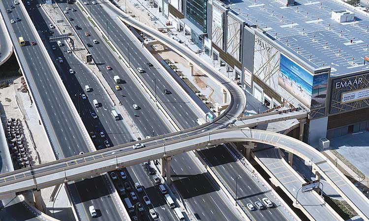 Bridges near Dubai Mall to open on Oct.29