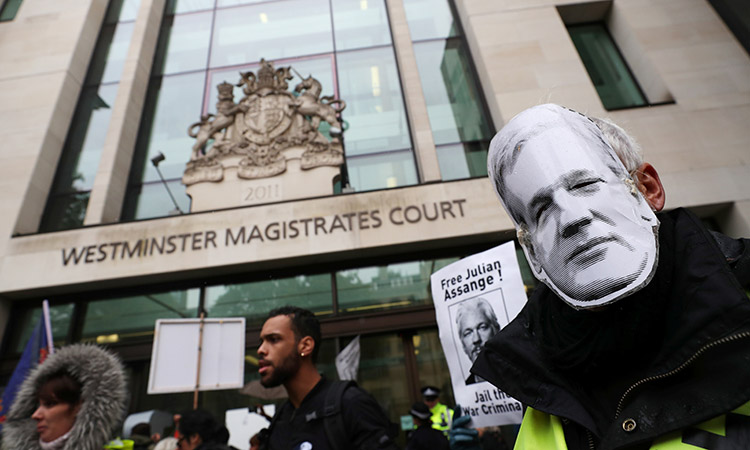 WikiLeaks founder Julian Assange in court to fight extradition