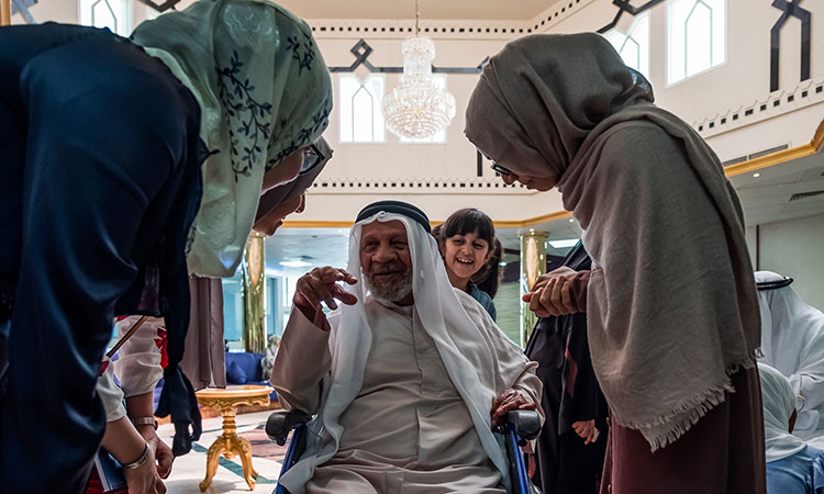 Arab Reading Challenge contestants thrill the elderly in Sharjah