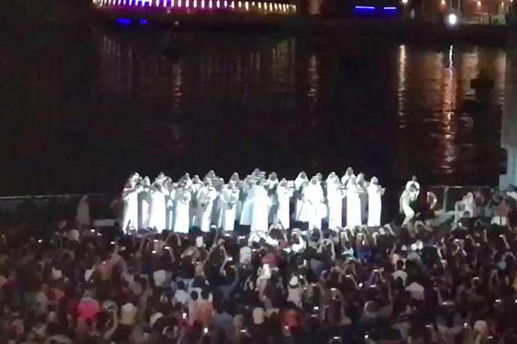 VIDEO: Dubai Police play Indian national anthem at Diwali celebrations