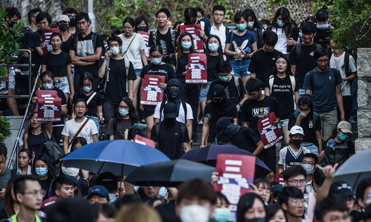 Malaysian PM says Hong Kong leader should quit