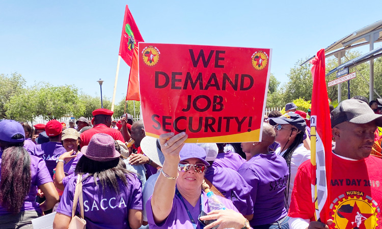 South African Airways, unions meet for talks amid damaging strike