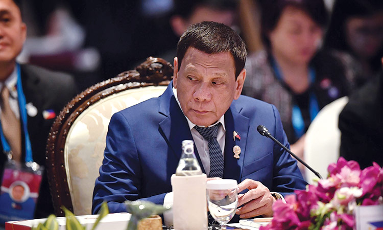 ICC firm   in probe   on Duterte’s   war on drugs