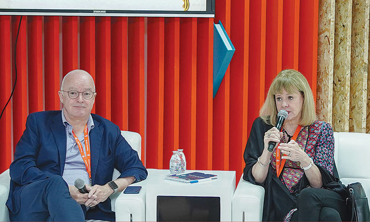 Crime writer spills the beans at SIBF