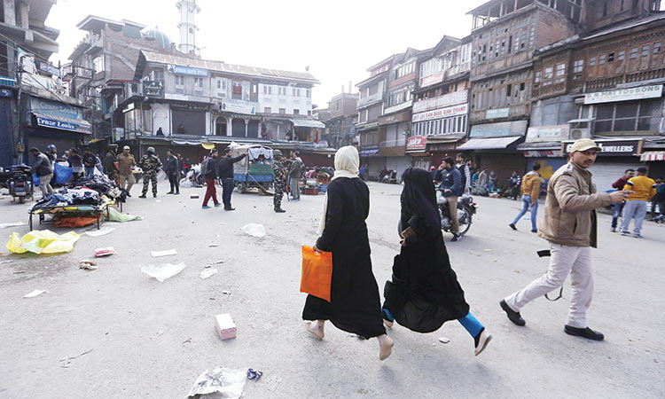 Civilian killed, many injured in Srinagar grenade attack