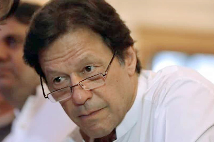 Imran announces Rs120b package for Karachi city