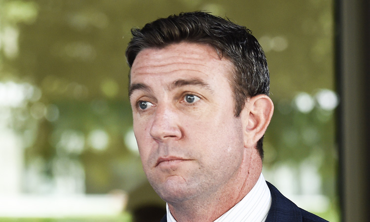 California Rep. Hunter plans to plead guilty, leave seat