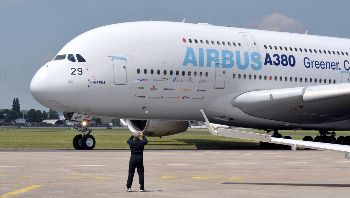 Airbus to raise A320-family output