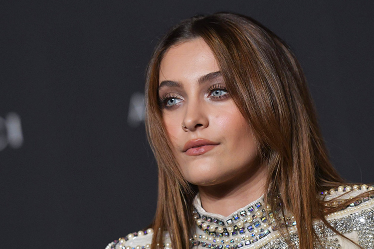 Paris Jackson slams reports of suicide attempt 