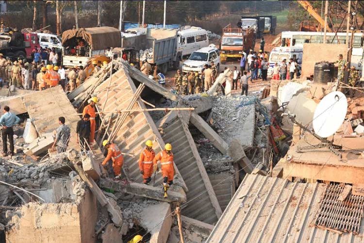 11 dead, 50 rescued after India building collapse