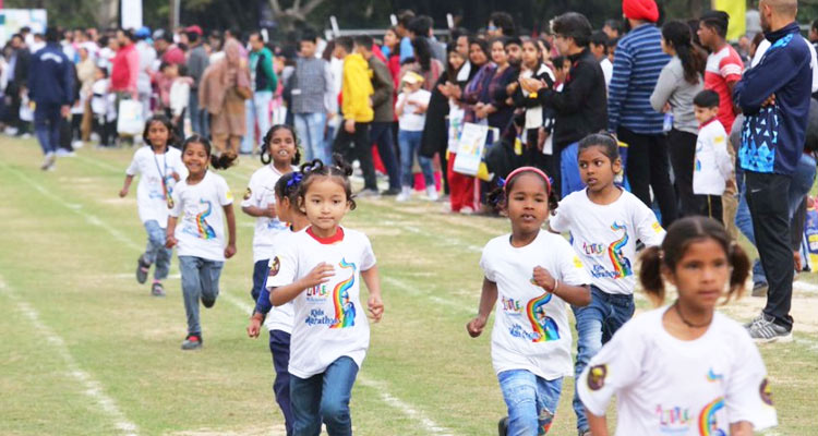 2,000 J&K kids run in 'marathon' against child abuse 