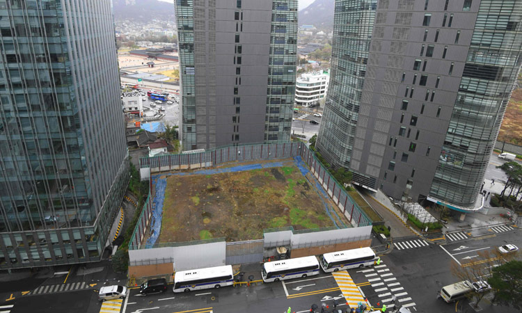 Seoul cancels permit for new Japanese embassy building