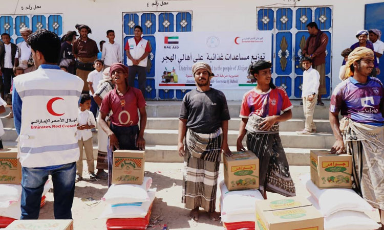 UAE dispatches aid convoy to Hadramaut, Yemen