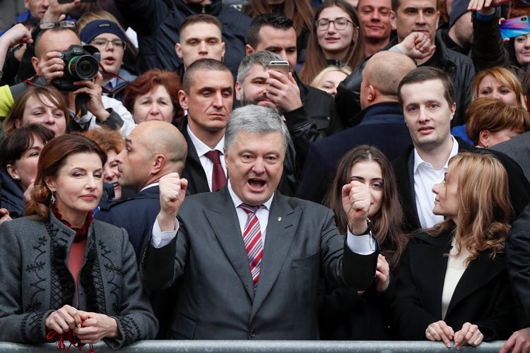 Ukraine president holds 1-man ‘debate’