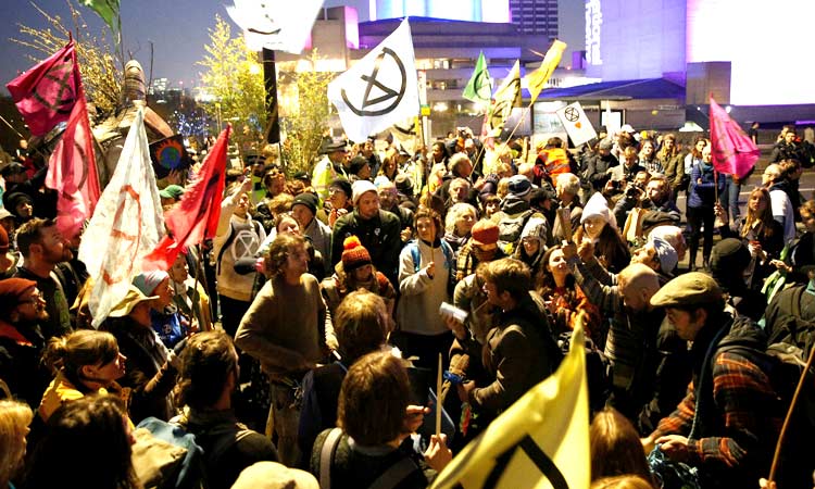 More than 100 arrested at London climate protests