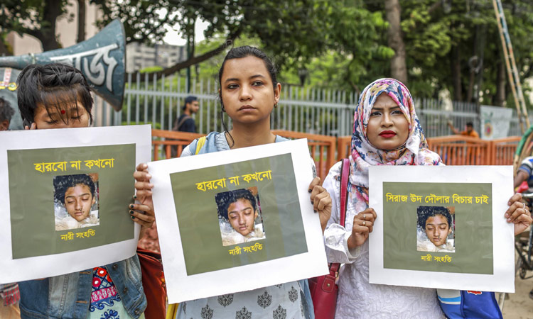 Bangladesh girl burned to death on teacher's order: Police