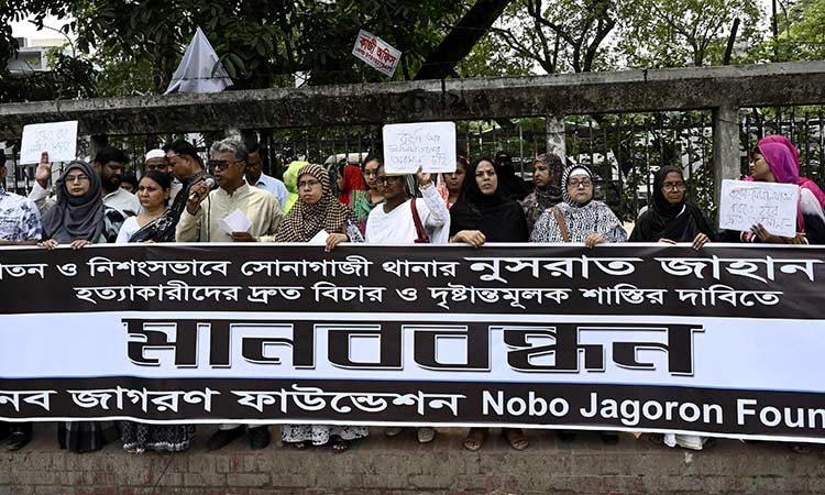 Protests after sexually assaulted girl burned to death in Bangladesh