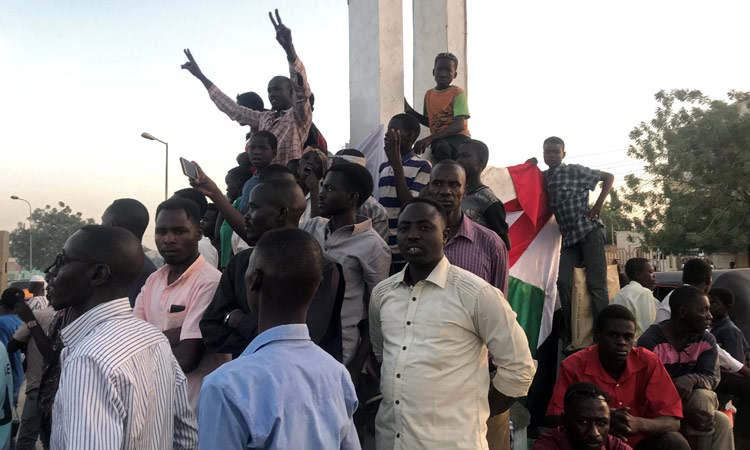 Sudan judges march in Khartoum, join opposition protests