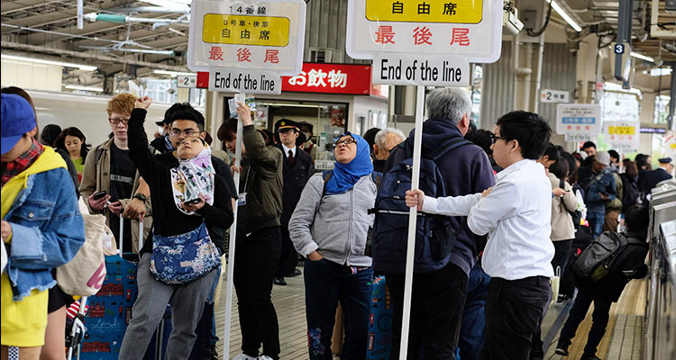 Workaholic Japan to go on unprecedented 10-day break