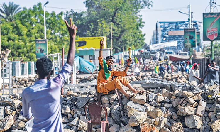 Sudan protesters call for mass rally as tensions rise