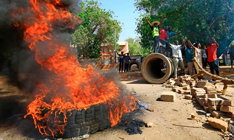 Six shot dead as Sudan sees breakthrough in civil rule talks