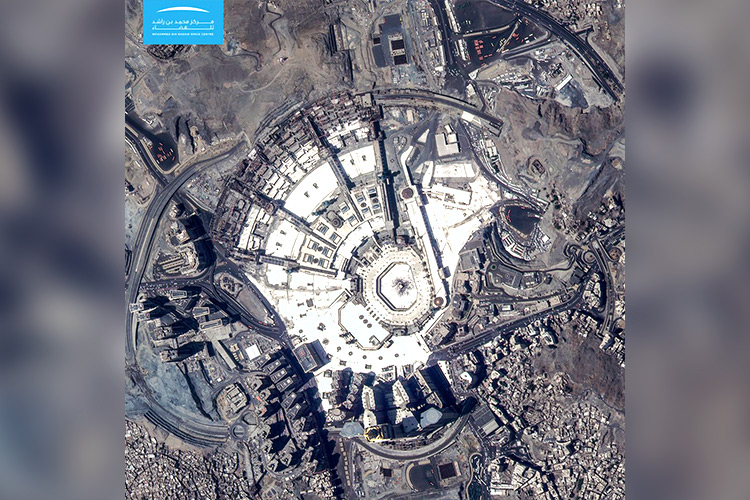 UAE’s KhalifaSat captures Holy Mosque of Makkah from space