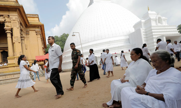 Sri Lanka frees convicts to mark Buddhist anniversary