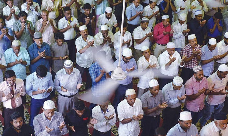 Sri Lanka Muslims offer Friday prayers at vandalised mosques