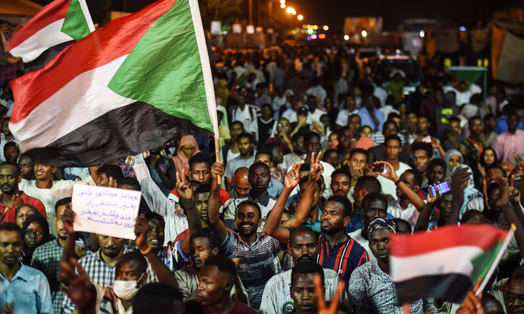 Sudanese military and opposition resume talks after street violence