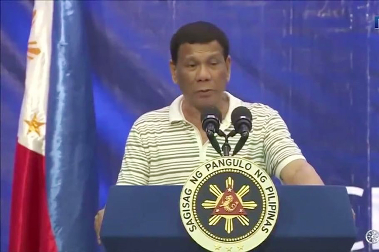 Video: Philippine leader Duterte bugged by cockroach during speech