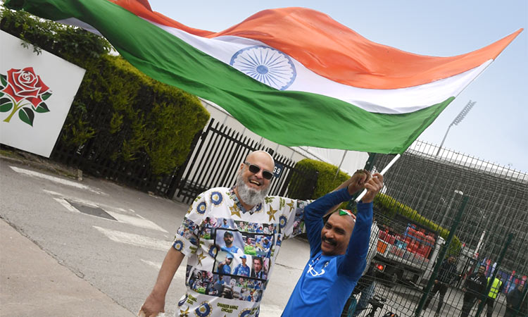 India fans turn superstitious ahead of Pakistan clash