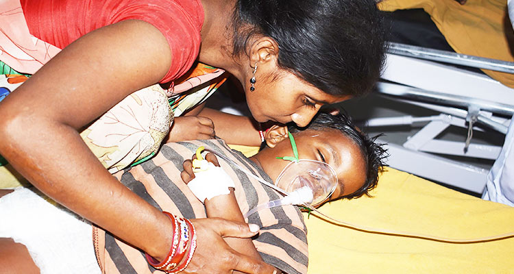 Brain disease kills over 100 Indian children, 'heat curfew' imposed