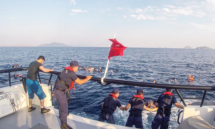 12 dead after migrant boat sinks off Turkey