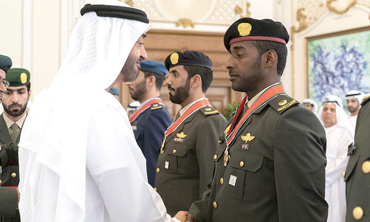 Abu Dhabi Crown Prince honours military officers