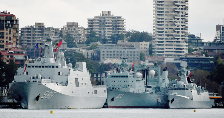 Chinese warships cause surprise in Sydney Harbour