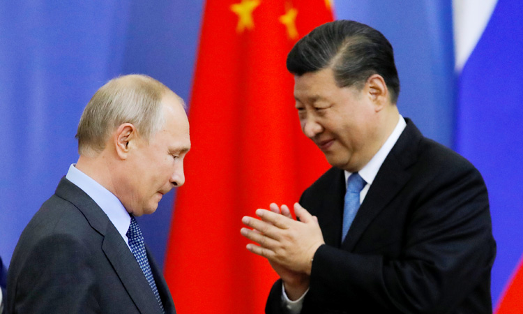 Russia, China to show united front at economic forum