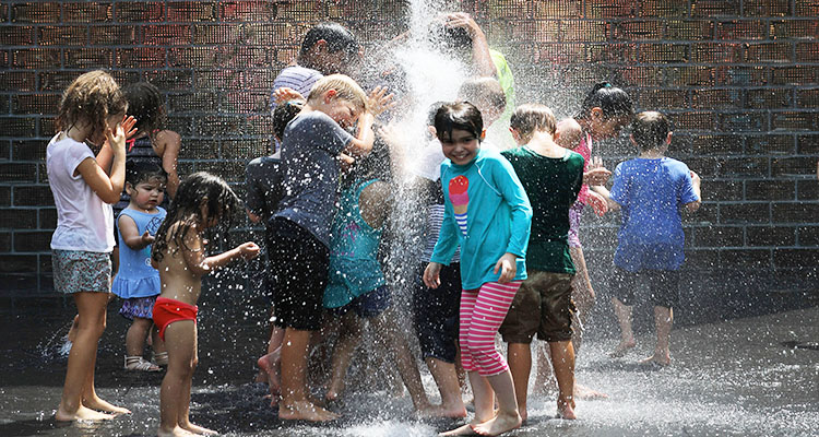 Nearly 150m people sweltering through deadly US heat wave