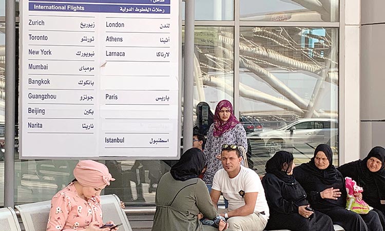 British Airways suspends Cairo flights