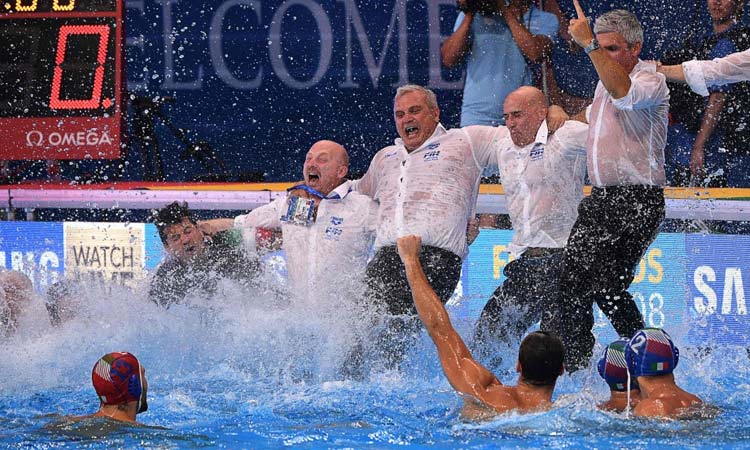 Nightclub balcony collapse kills 2, injures swimming world championships stars