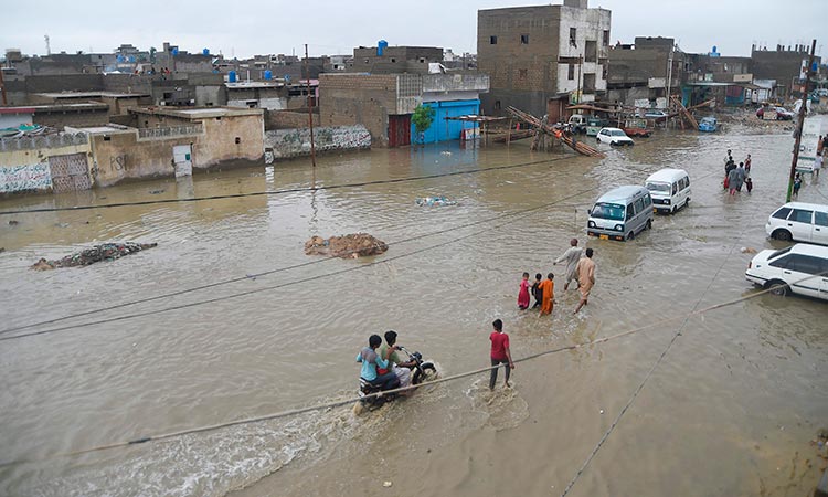 Heavy monsoon rains lash Pakistan’s Karachi