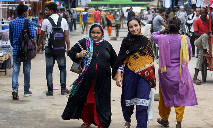 India parliament passes bill criminalising triple talaq