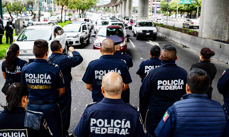 Mexican police protest president’s National Guard plan