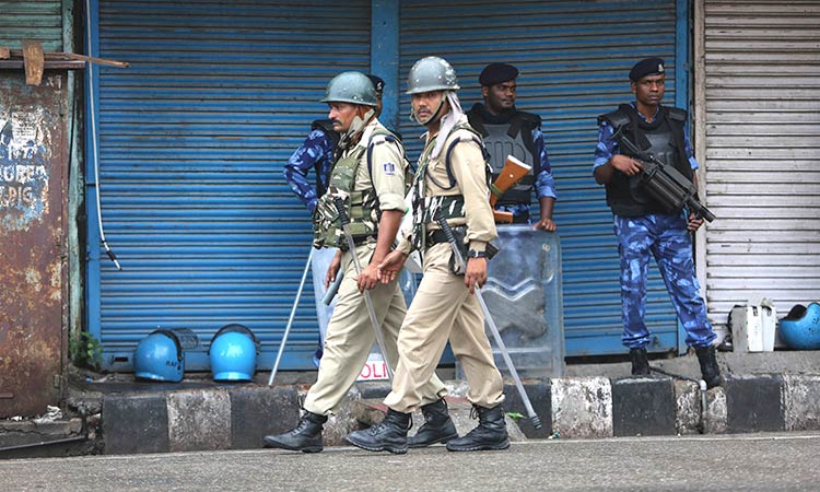 India to bring in food supplies to Kashmir as curfew continues