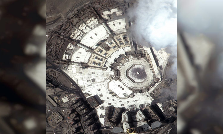 KhalifaSat captures image of Grand Mosque of Makkah during Eid Al Adha